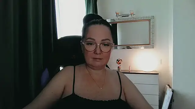infinity loveliness online show from July 20, 8:17 am