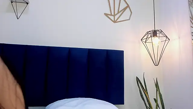 mayaevansmg online show from June 15, 12:49 pm