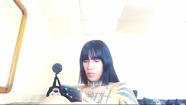 jazmin wolf online show from June 11, 5:10 pm