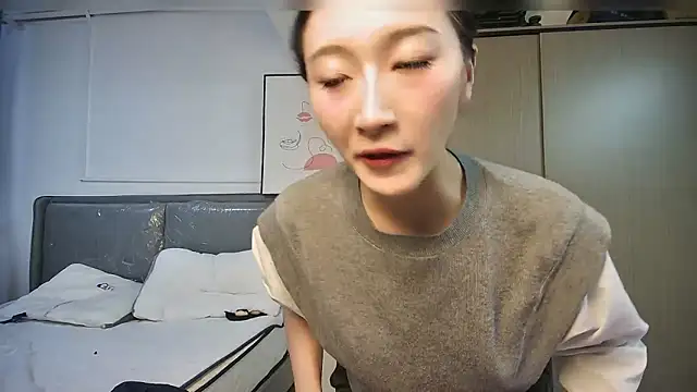 djjfnfczks online show from May 2, 5:05 pm