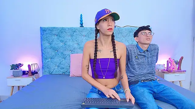 Hari Andre  online show from January 17, 1:07 pm