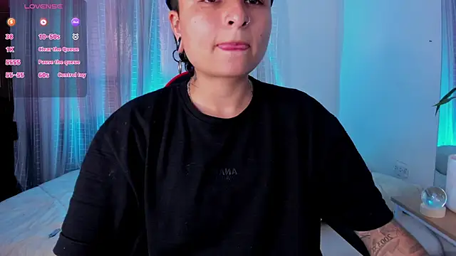 Zury Ramirez online show from April 25, 8:39 pm