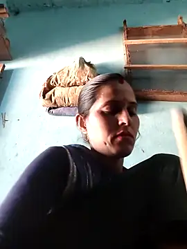 Bhavna8080 online show from April 23, 7:38 am