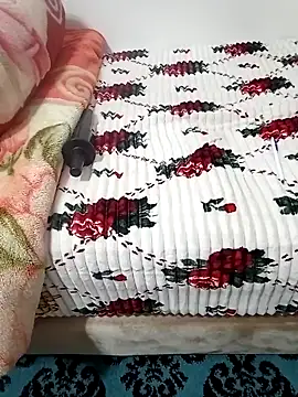 sarasara2410 online show from January 17, 10:39 pm