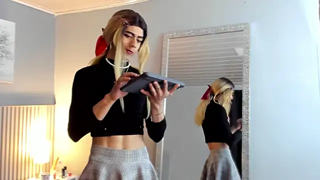 vicky fant4sy online show from January 8, 2:32 pm