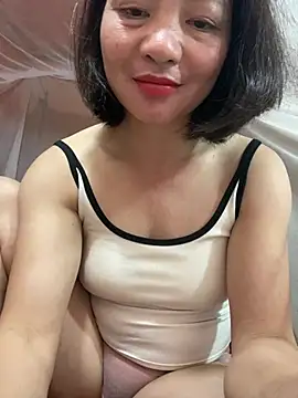 Some-03 online show from April 27, 2:14 pm