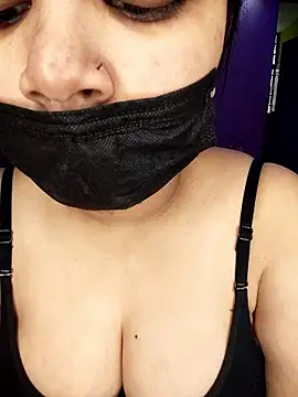 Ruma143 online show from January 9, 5:45 am