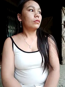 vanvan005 online show from August 1, 10:56 pm