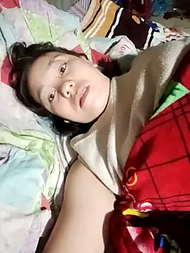 vanvan005 online show from January 7, 11:30 pm