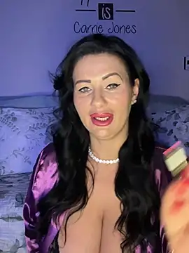 IRISWHITE17 online show from July 16, 2:27 am