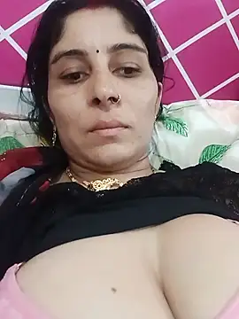 Hot ree85 online show from July 11, 4:45 am