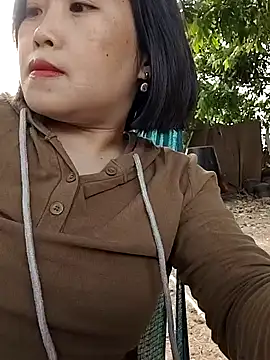   BingBing   online show from March 14, 10:27 am