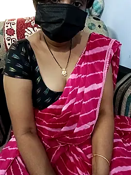 Tinarosy13 online show from March 13, 9:43 am