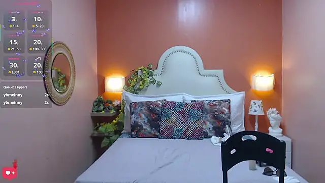 Dalila Najjar  online show from January 14, 3:39 pm