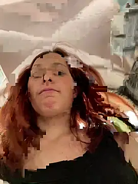 Lily Viola online show from June 18, 9:14 am