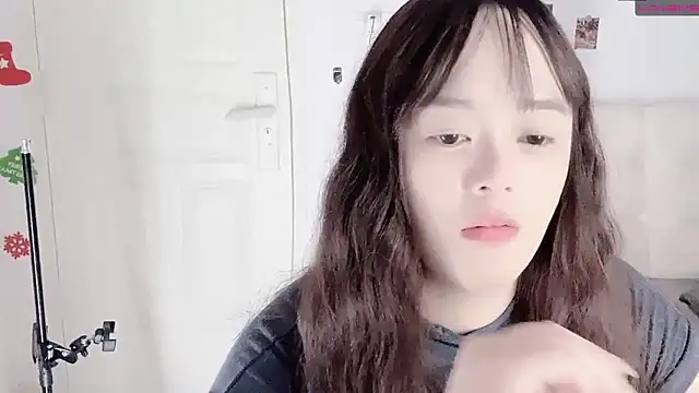 sunny-ly online show from May 11, 5:32 pm