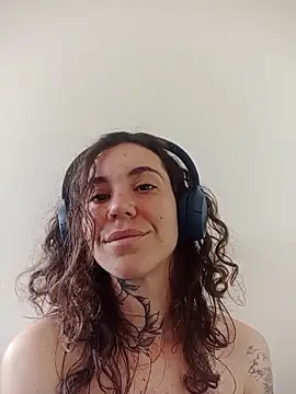 Dirty Pink online show from February 16, 12:49 pm