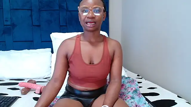 Sweetjuicyclitoris online show from May 3, 12:52 pm