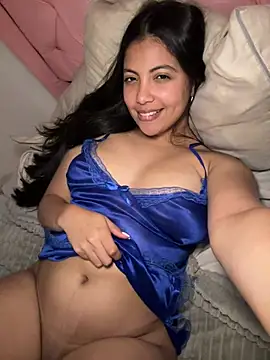 Nina Belle online show from June 29, 3:24 am