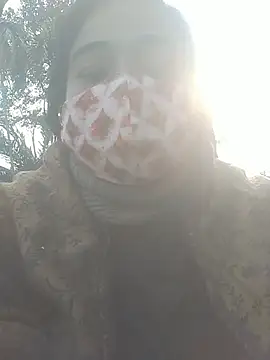 momo loves online show from January 12, 9:58 am