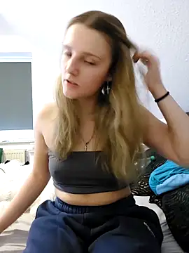 HotAlice69 online show from March 16, 2:10 pm