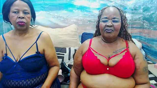 SEXY MATURExx online show from June 14, 4:40 pm