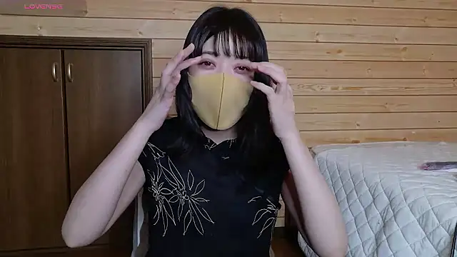 minami room online show from June 18, 12:32 pm