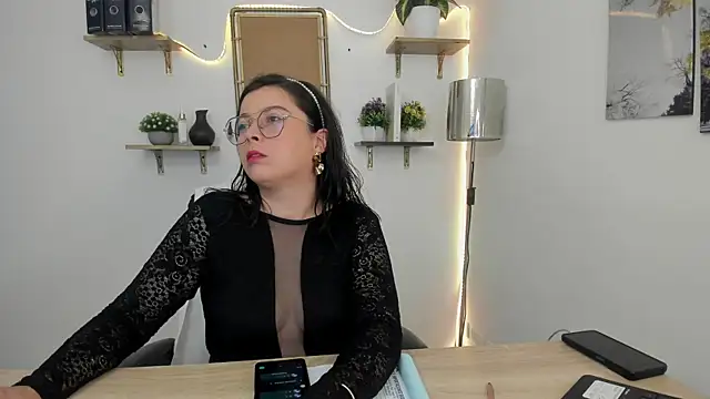 Victoria cg1 online show from January 9, 12:42 pm