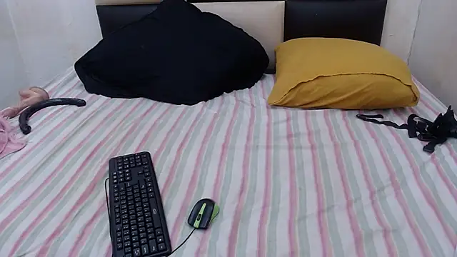 SWEET MELONSxxx online show from February 7, 1:37 pm