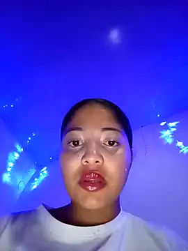 Zaira xxx online show from January 6, 4:38 am