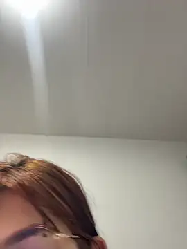 kuritto  online show from May 7, 4:17 am