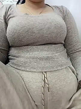 Tulip Giang online show from January 17, 3:14 am