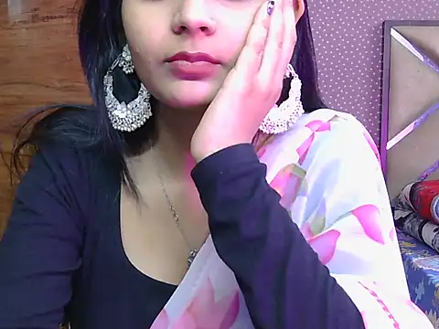 sweet riyaaa online show from April 28, 4:49 am
