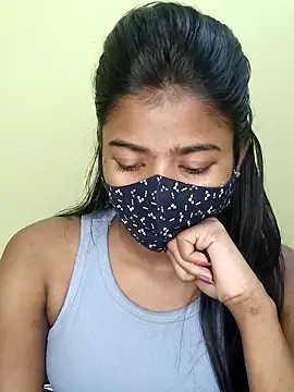 trinasa online show from February 19, 8:40 pm