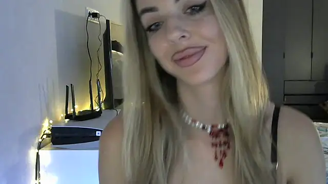 LizaSweetyq online show from February 23, 2:49 pm