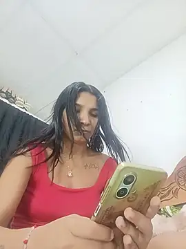 chikivivi- online show from June 20, 1:25 pm