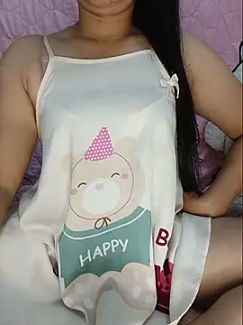 linhha23 online show from July 31, 2:40 pm