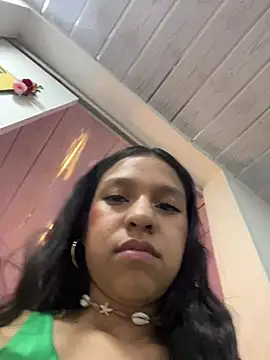 DulceRouss  online show from March 10, 4:44 pm