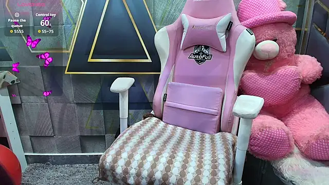 NymphoIsLive online show from August 7, 11:39 am