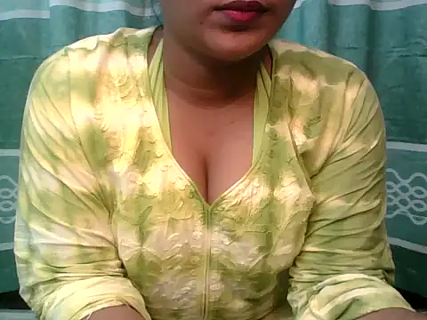 Sima Roy95 online show from May 3, 4:43 pm