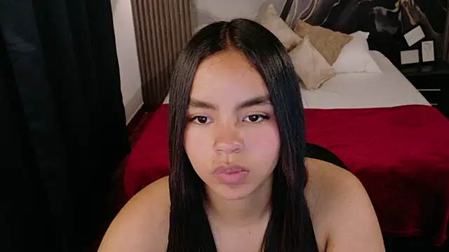 SofiaMante  online show from February 7, 9:51 pm