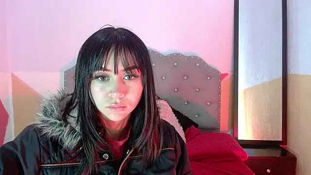 sofiaspring online show from July 18, 3:14 pm