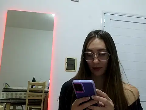 Noracherry online show from March 25, 10:56 pm