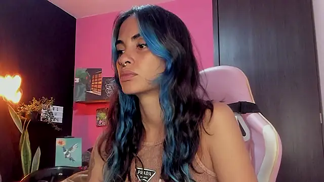 azula lillet online show from February 14, 11:40 pm