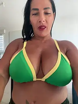 Maya-www online show from June 7, 1:51 pm