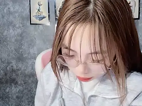 Jun039 online show from January 11, 6:57 pm