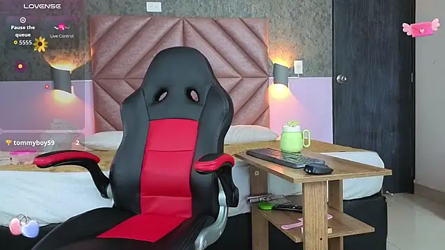 tabata monroe online show from January 15, 7:53 pm