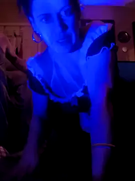 intoyou1689 online show from January 18, 7:26 am