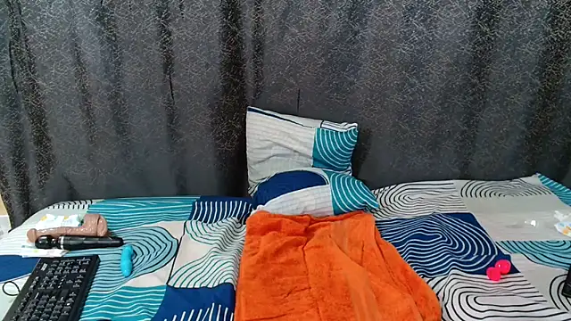 Amanda April online show from February 18, 10:20 pm