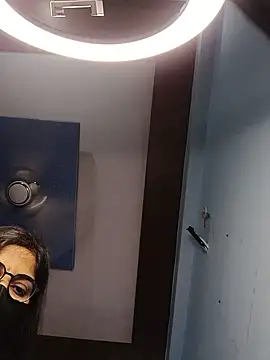 sexygirl889 online show from June 13, 5:16 am